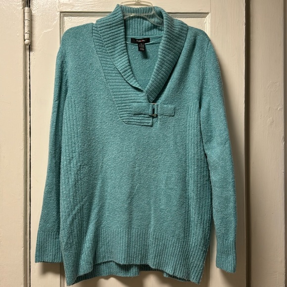 Turquoise Sweater - Picture 1 of 5